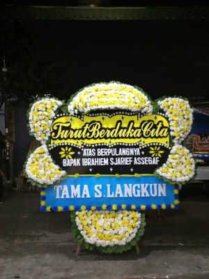 Papan Bunga Duka di Jenggot