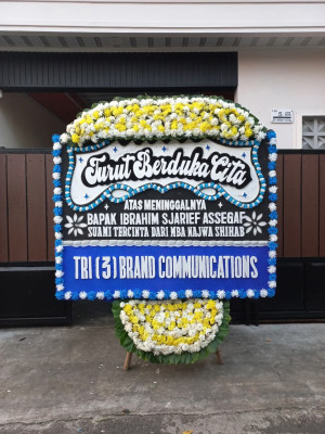 Papan Bunga Duka di Jenggot